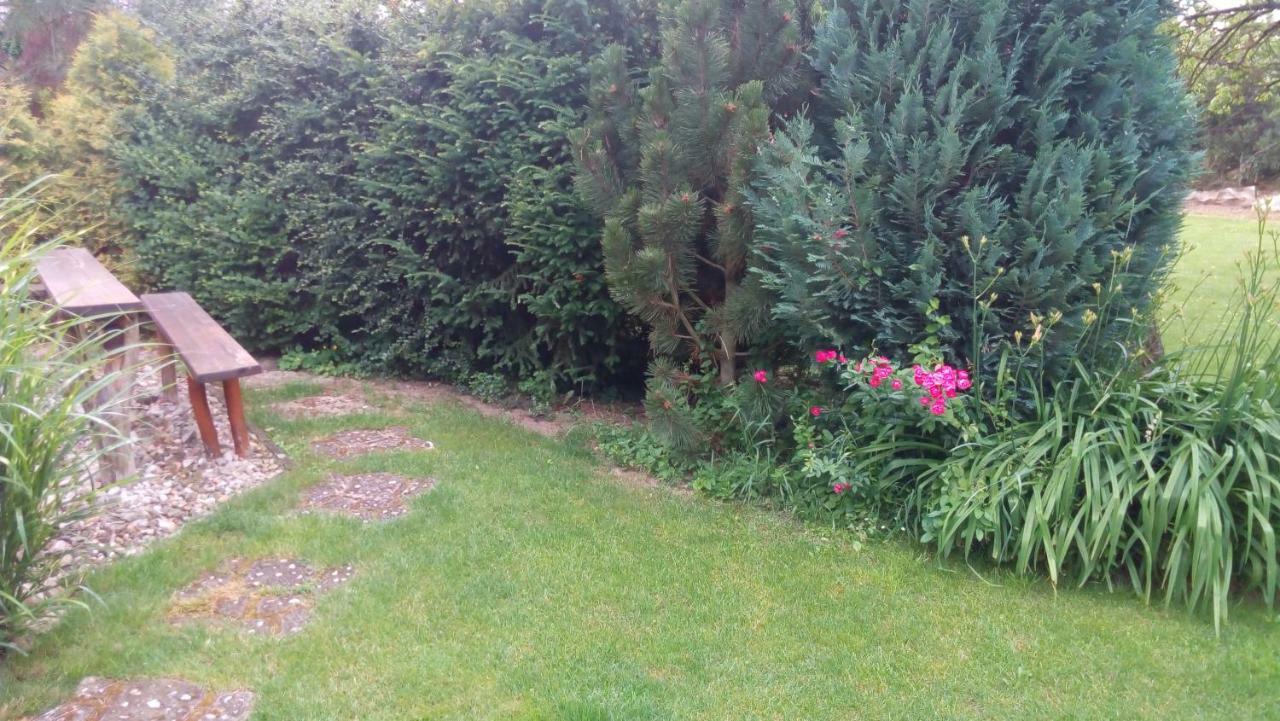 Prazdninovy Dum U Lesa Villa Znojmo Exteriör bild